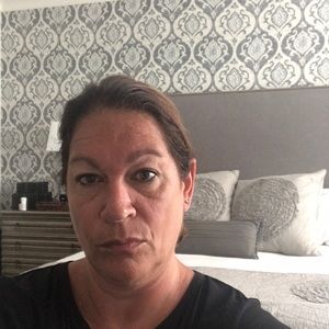 Meet your Posher, Carol